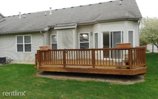 733 Woodhaven Dr - Photo 2 of 27