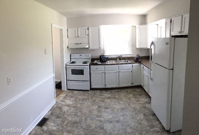 1009 Cheatwood Ave - Photo 2 of 6