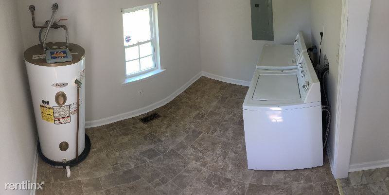 1009 Cheatwood Ave - Photo 3 of 6