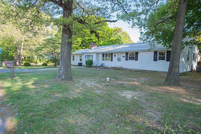 9012 Concord Rd - Photo 2 of 50