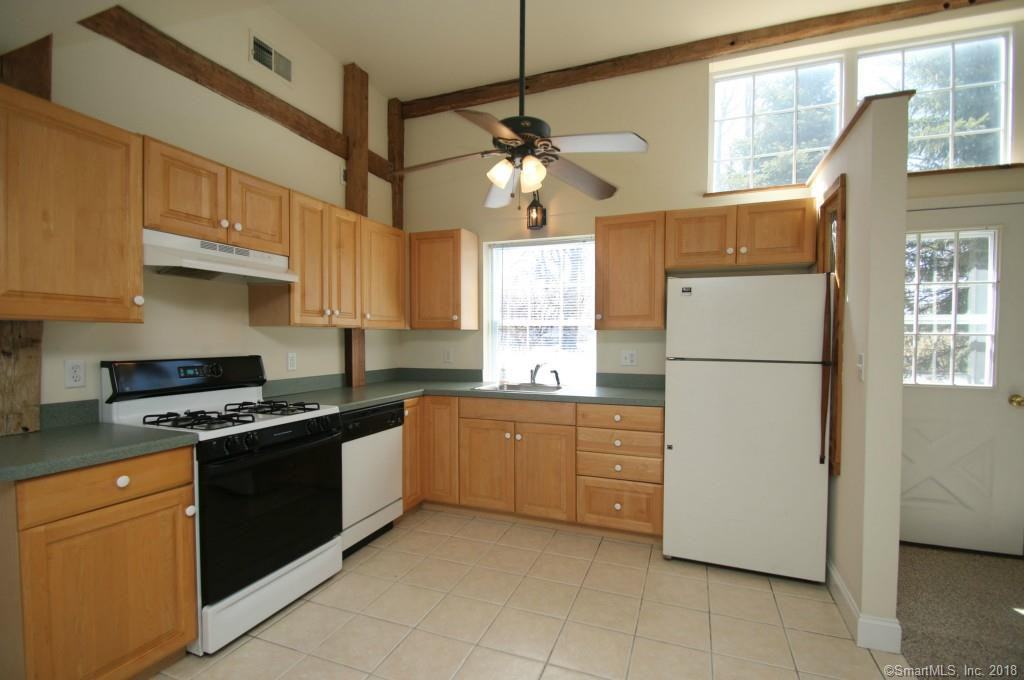 175 Hard Hill Rd S #d - Photo 3 of 13