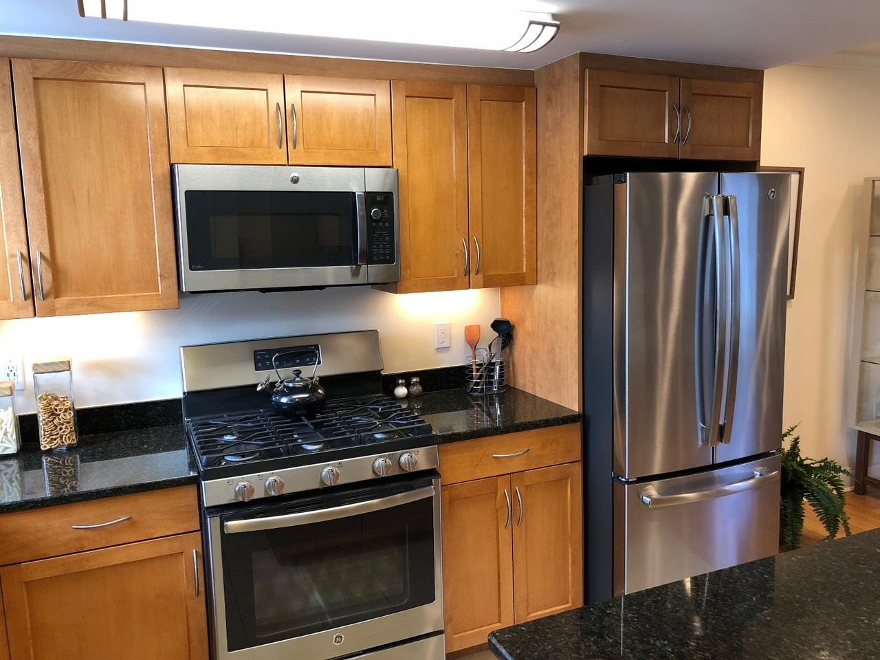 209 Independence Dr. #1stD - Photo 2 of 8