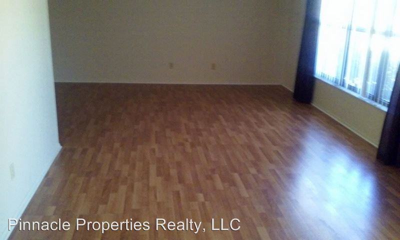 315 57th St Ct W - Photo 3 of 16