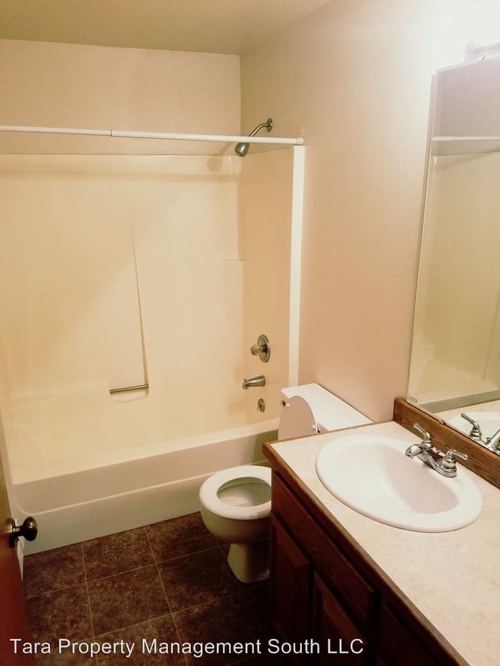 4187 Timberline Rd - Photo 2 of 13