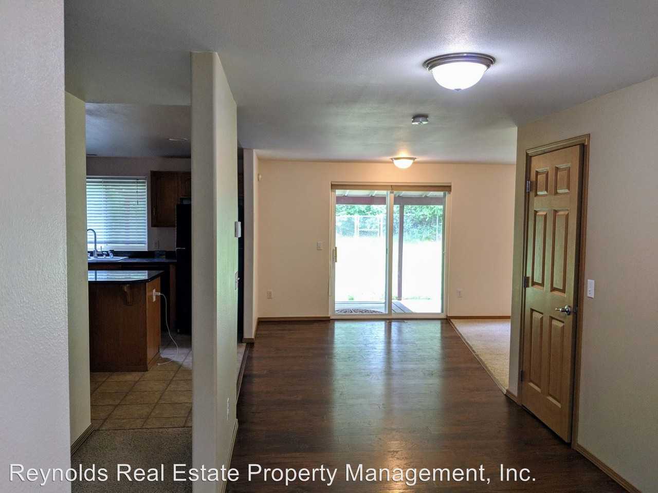 10644 Creekwood Dr SW - Photo 2 of 21