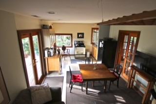 705 Jackson St - Photo 3 of 6