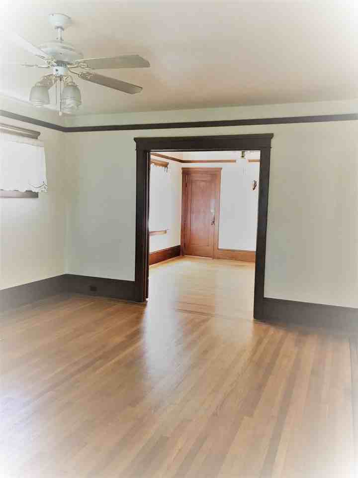 597 San Bruno Ave E - Photo 2 of 9