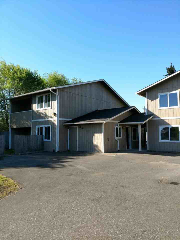 1003 S C St, Port Angeles, WA 98363 Studio Apartment for Rent for 750