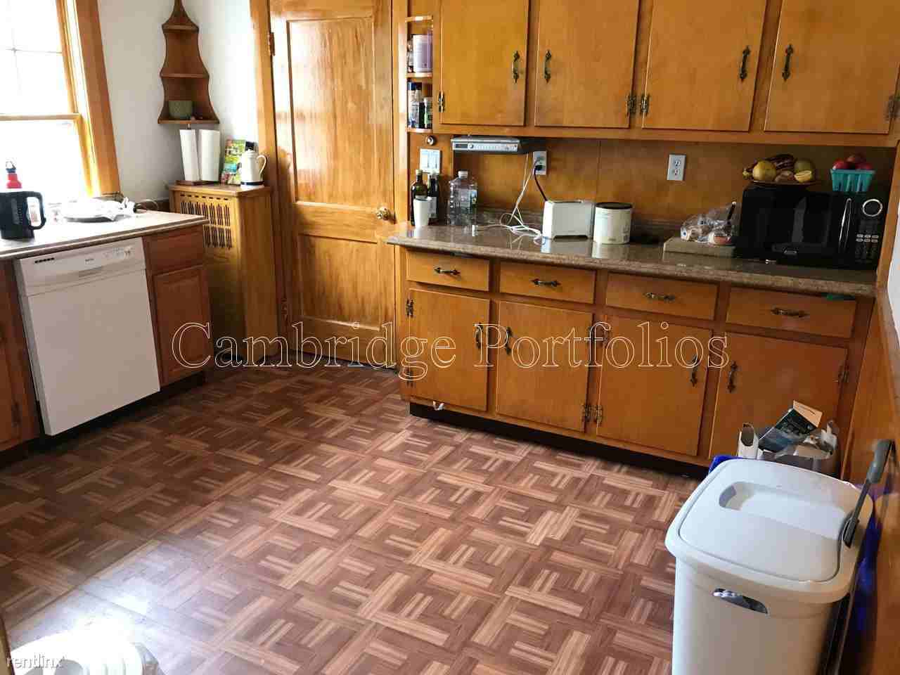 30 Skahan Rd - Photo 2 of 14