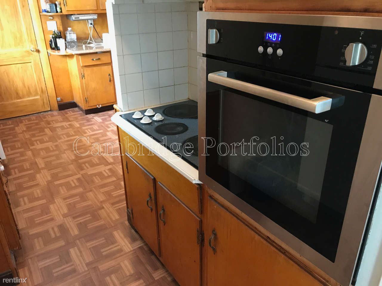 30 Skahan Rd - Photo 3 of 14