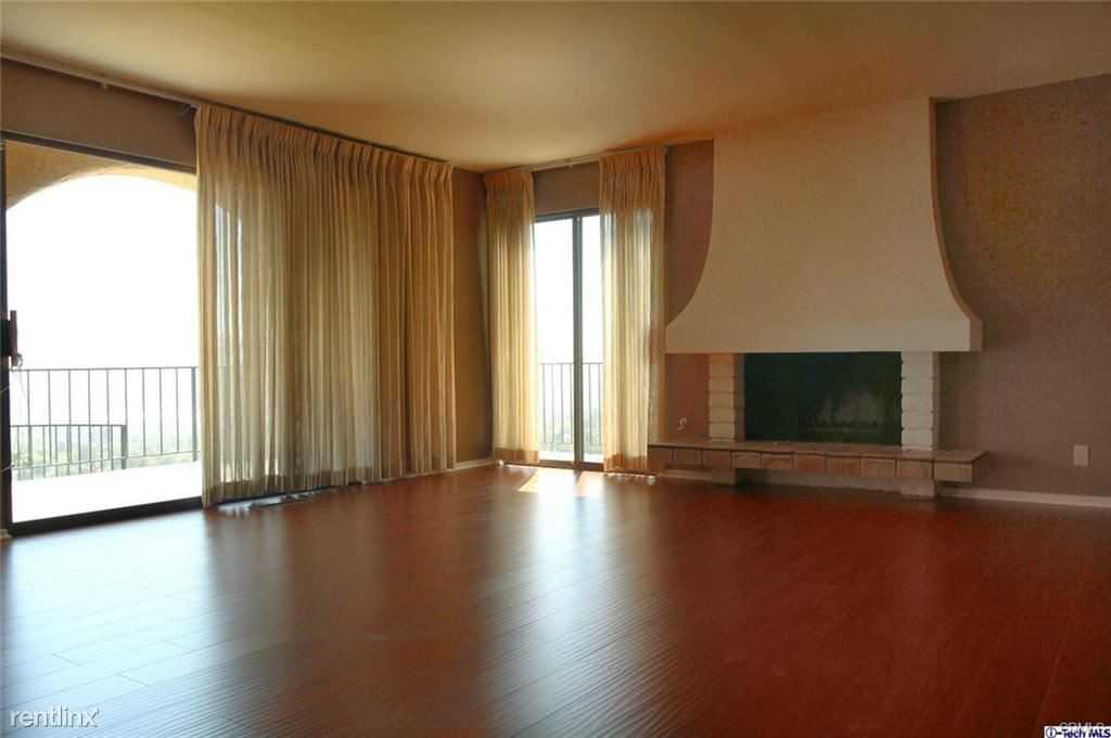 652 Robin Glen Dr - Photo 2 of 15