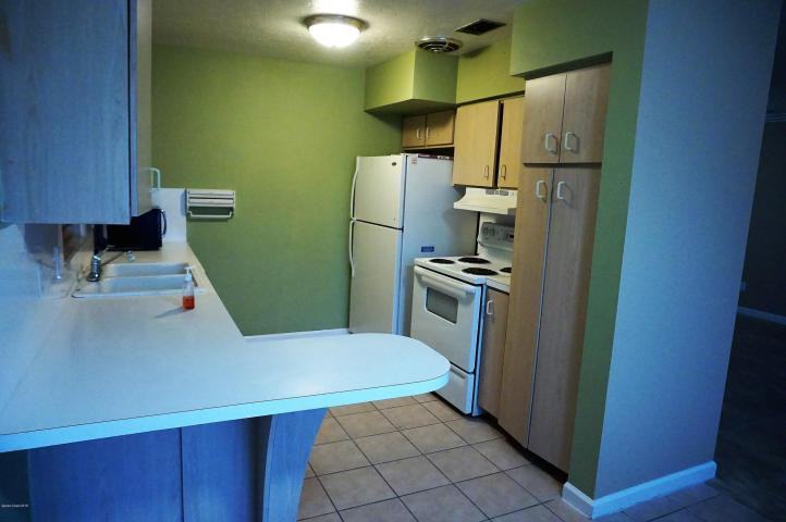 2360 Allan Adale Rd - Photo 2 of 16