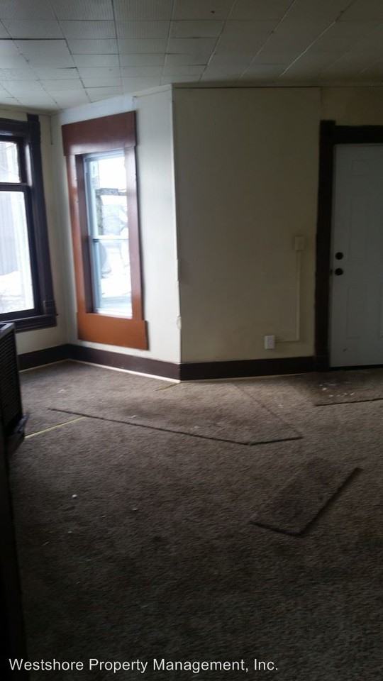 1592 8th St. - Photo 2 of 5