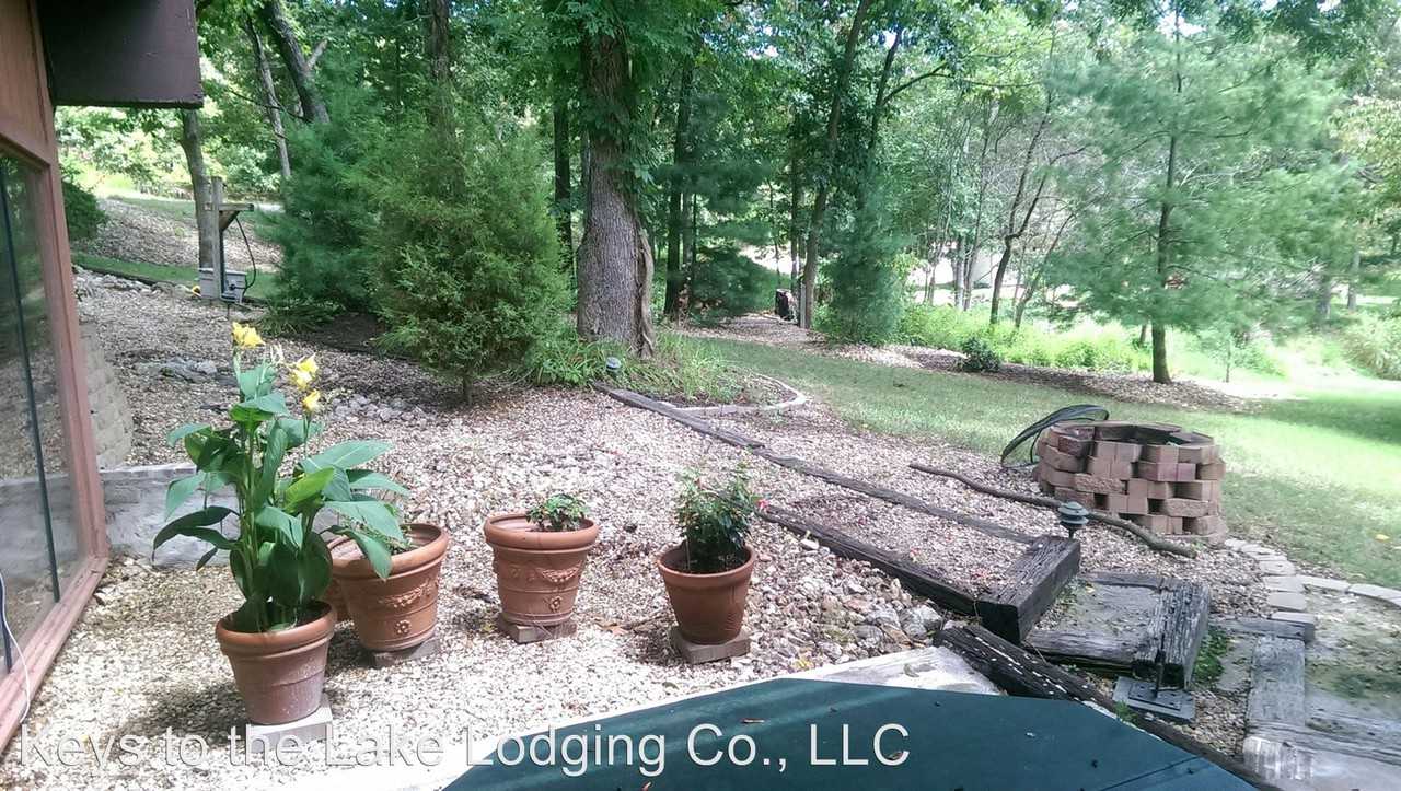 328 Hogan Dr #B - Photo 2 of 9