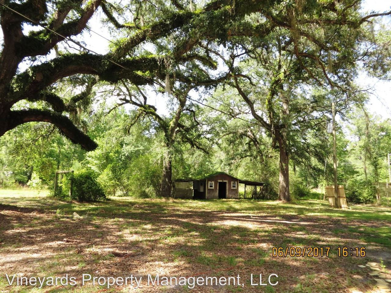 22730 Blountstown Hwy - Photo 2 of 29