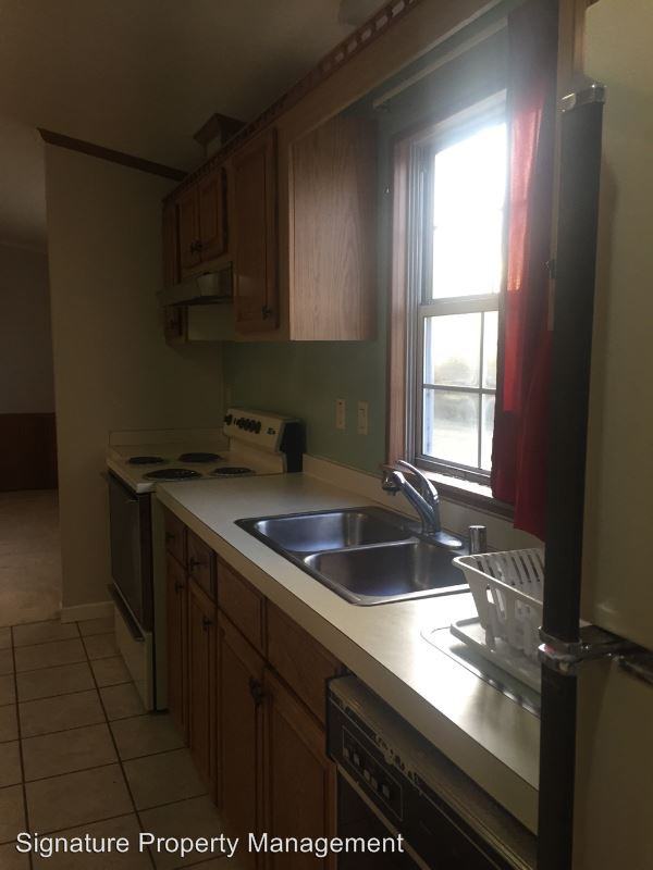 142 Shiney Rock Rd - Photo 2 of 15