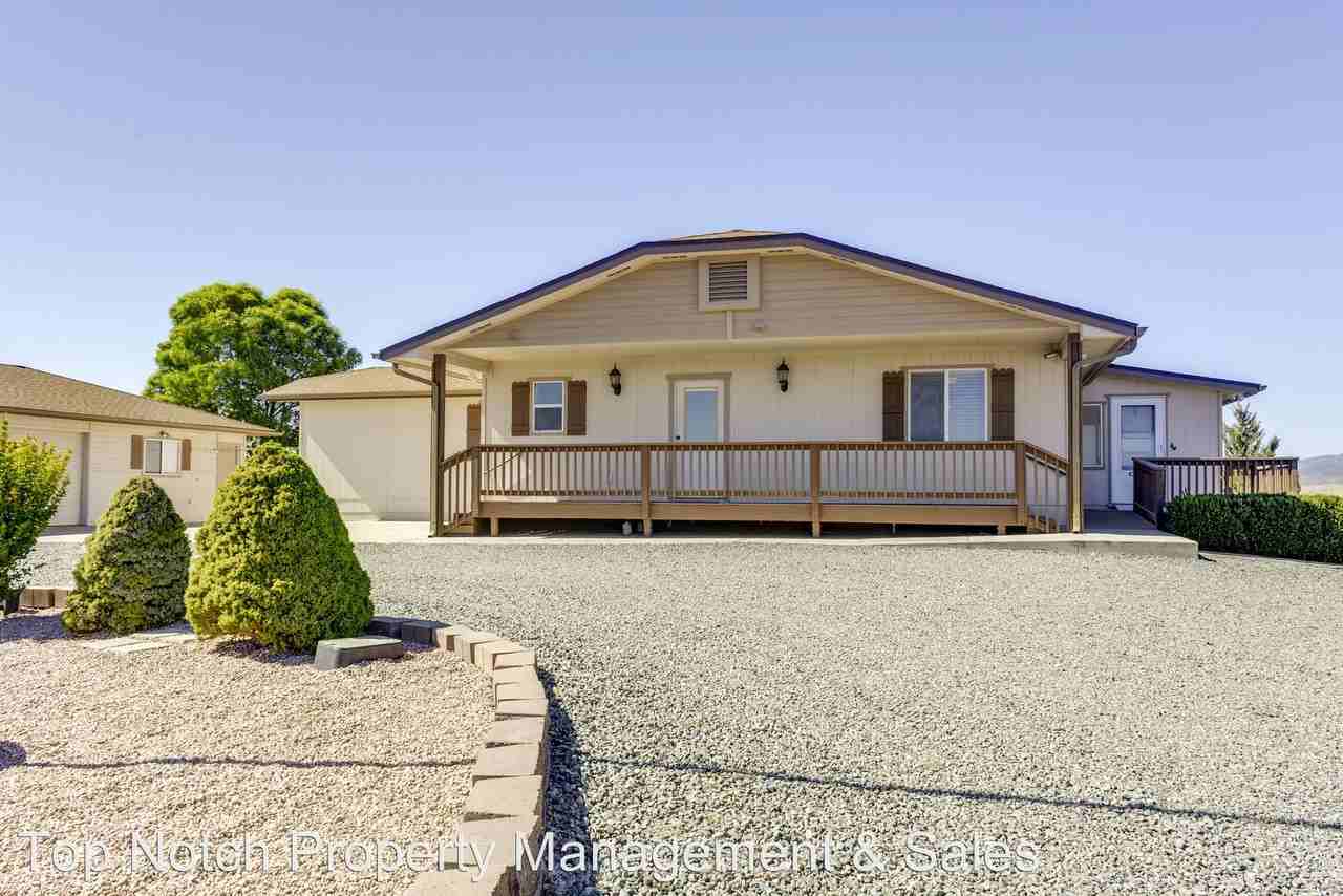 825 S Dewey Rd - Photo 2 of 49