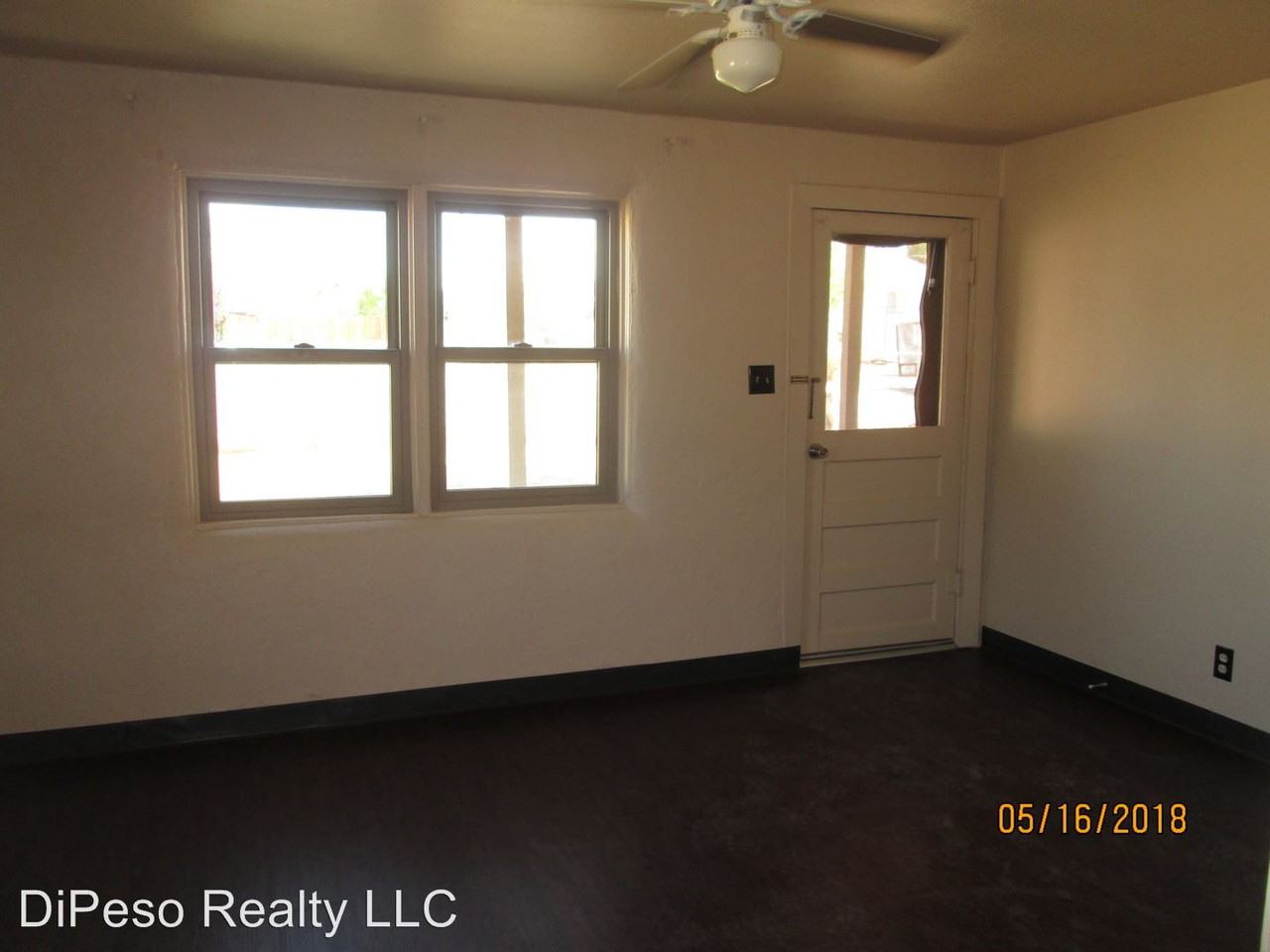 612 N Circle Dr - Photo 3 of 8