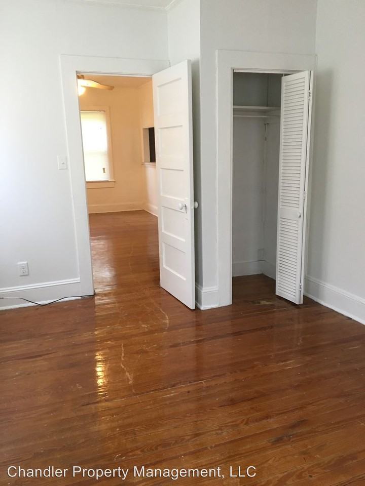 437 Hicks Ave - Photo 3 of 18