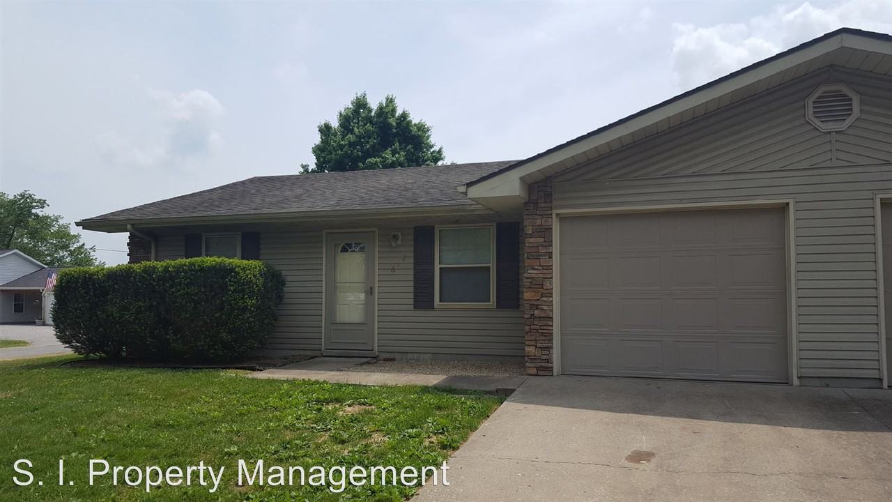 612 E McKinley St - Photo 2 of 10