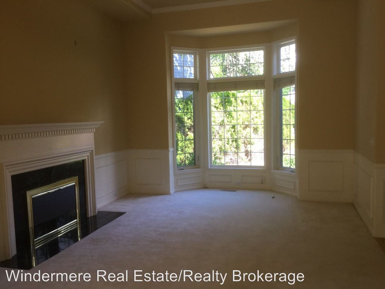 6117 128th St SW - Photo 2 of 12