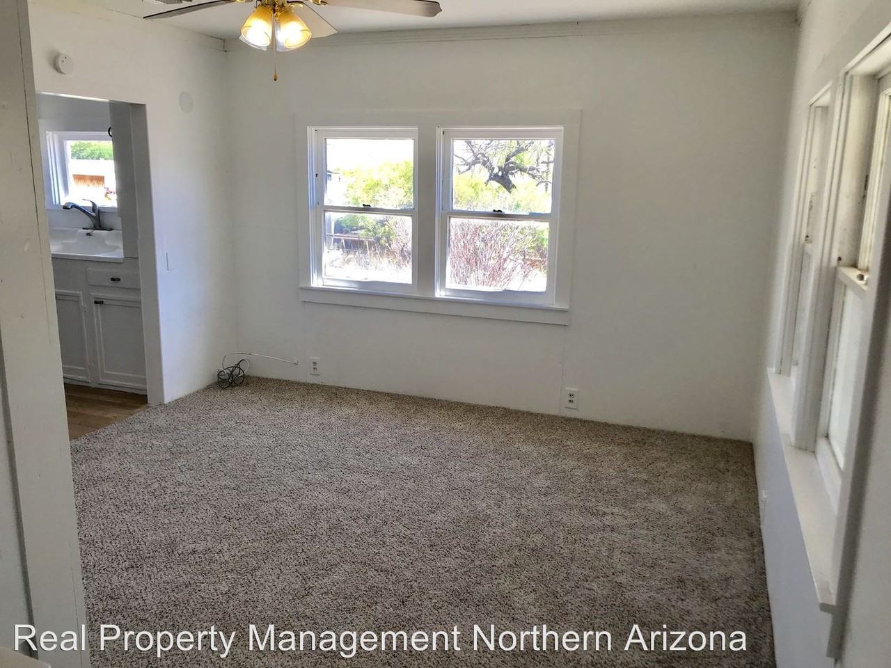 404 S 2nd St - Photo 3 of 14