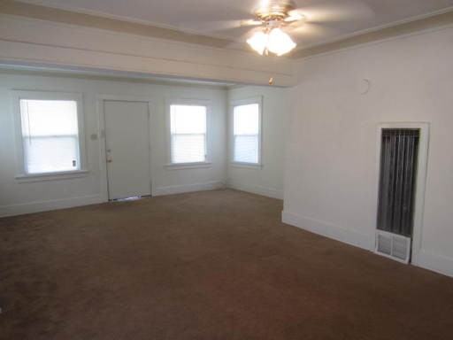 7301 Comstock Ave - Photo 2 of 9