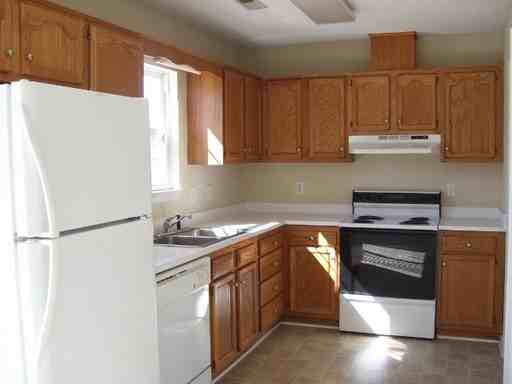 3000 Cribb Ct - Photo 2 of 4