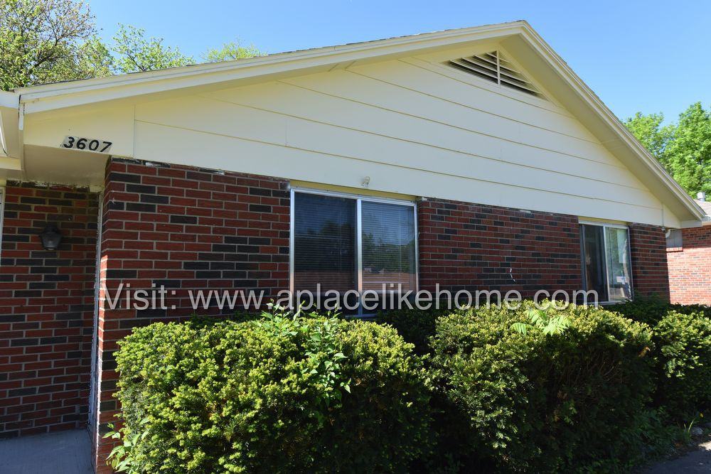 3607 W 47th St - Photo 2 of 12