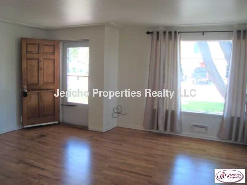 5470 Garrison St - Photo 3 of 19