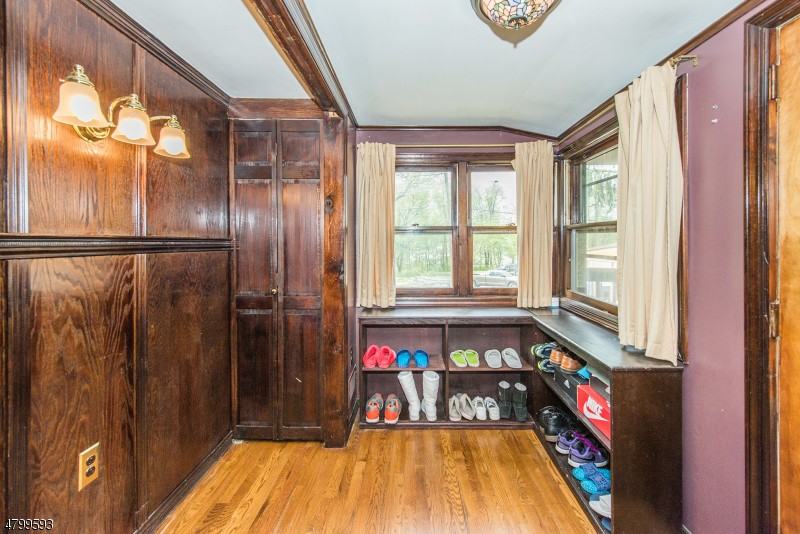 6 Elm St - Photo 2 of 25