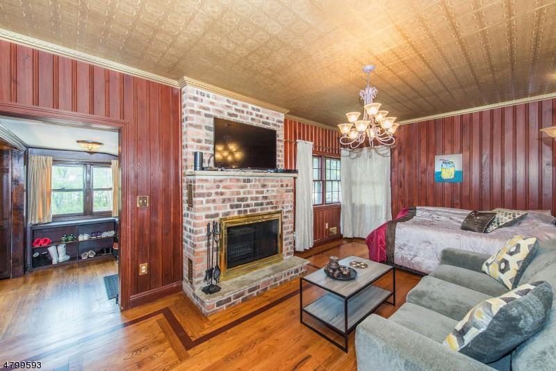 6 Elm St - Photo 3 of 25