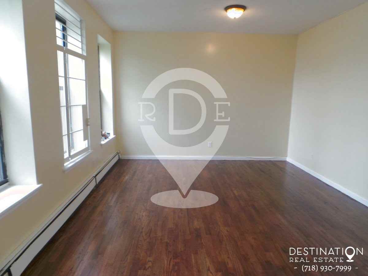 1158 St Johns Pl - Photo 2 of 11