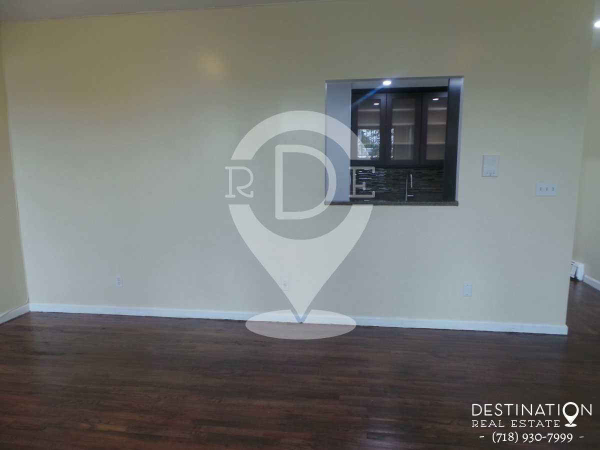 1158 St Johns Pl - Photo 3 of 11