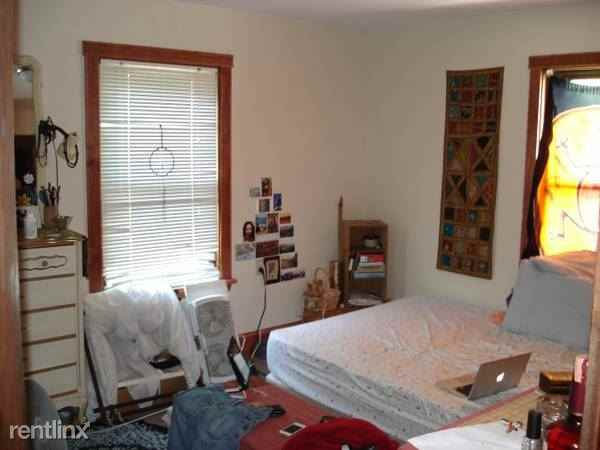 12 Benton St - Photo 2 of 20