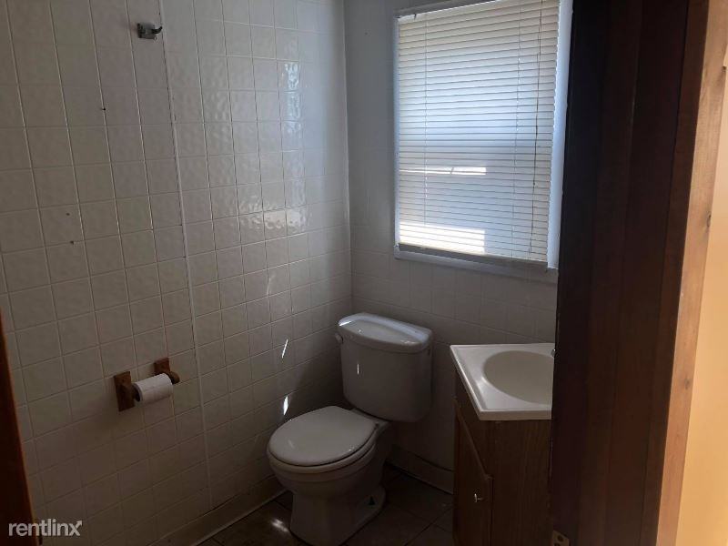 134 Clark St - Photo 3 of 10