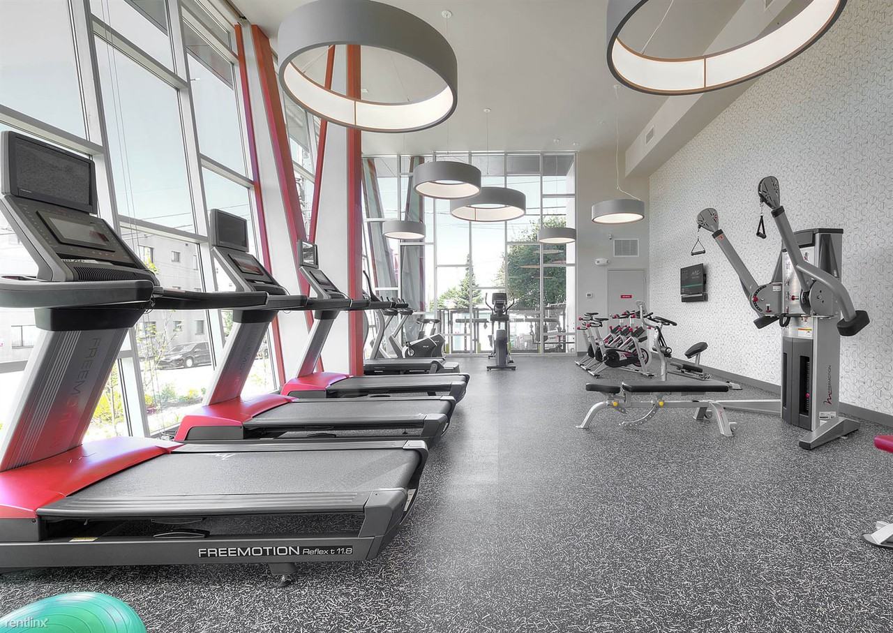 Astro Apartments - Photo 3 of 50