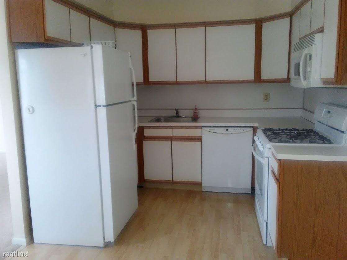 Waterford Condominium - Photo 2 of 3
