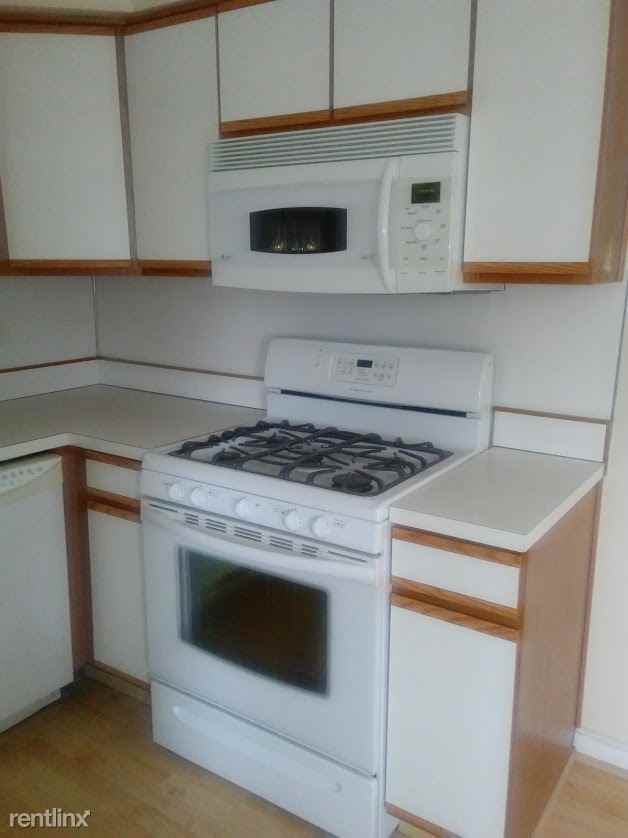 Waterford Condominium - Photo 3 of 3