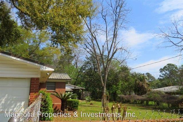 623 Hampton Ave - Photo 2 of 19