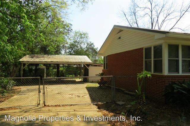 623 Hampton Ave - Photo 3 of 19