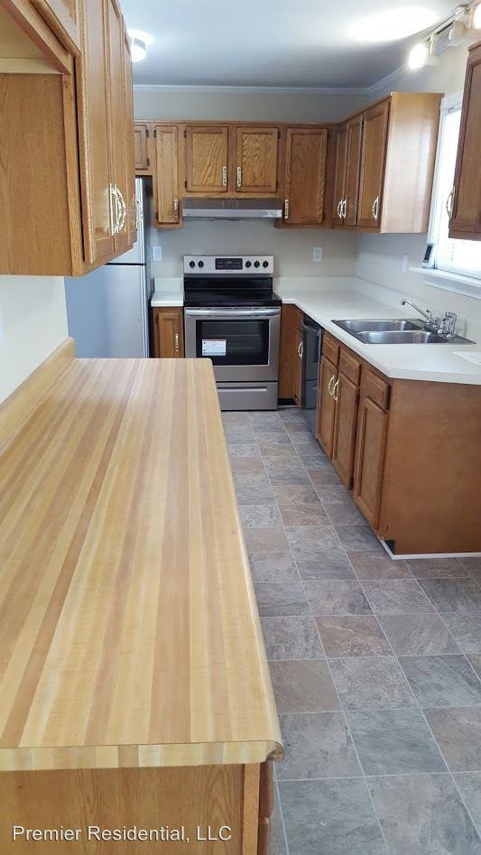 124 Sunny Dr - Photo 3 of 19