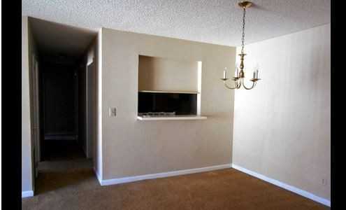 Gardendale: 1 bedroom/1 bath Washer and dryer connections... (Oks) - Photo 3 of 14