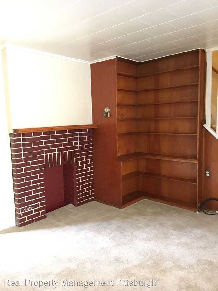 2376 Buena Vista St - Photo 2 of 17