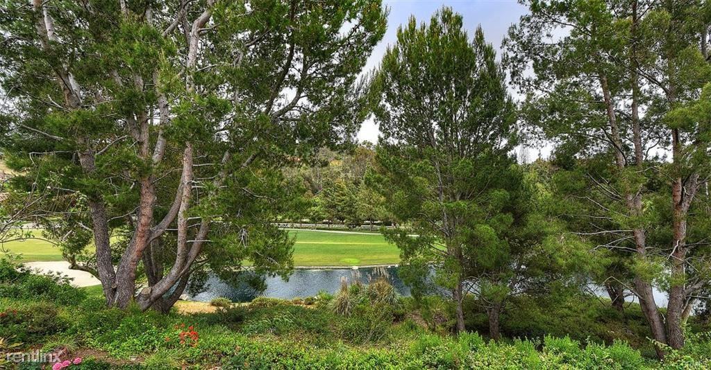 96 Plaza De Las Flores - Photo 3 of 5