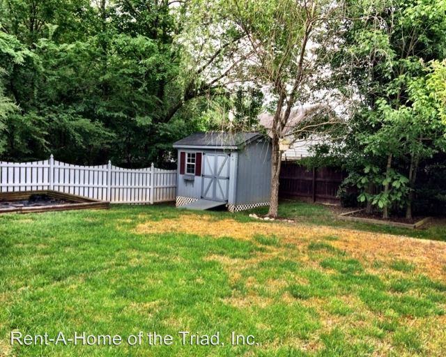 5807 Highland Grove Dr - Photo 3 of 11