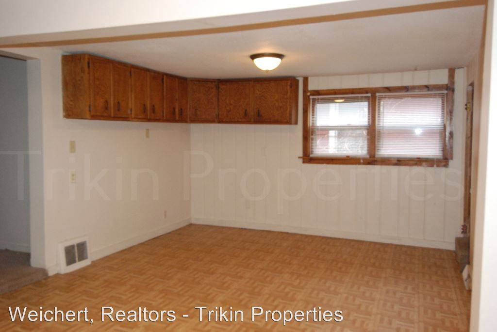 795 Englewood Ave - Photo 2 of 13