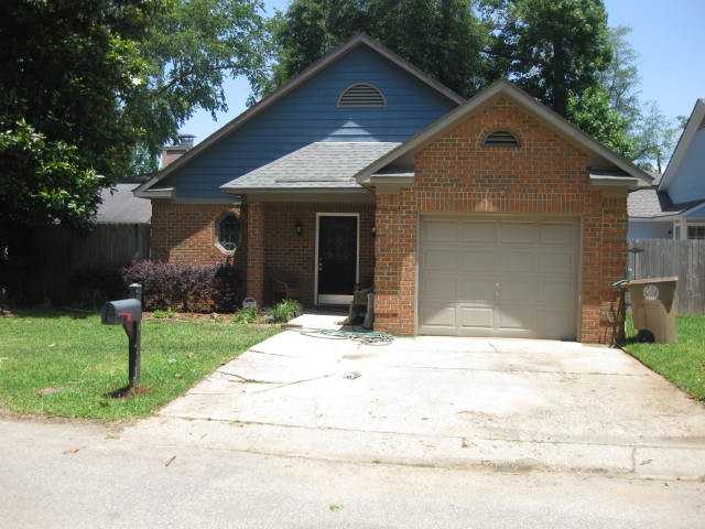 6360 Burnham Wood Pl - Photo 2 of 8