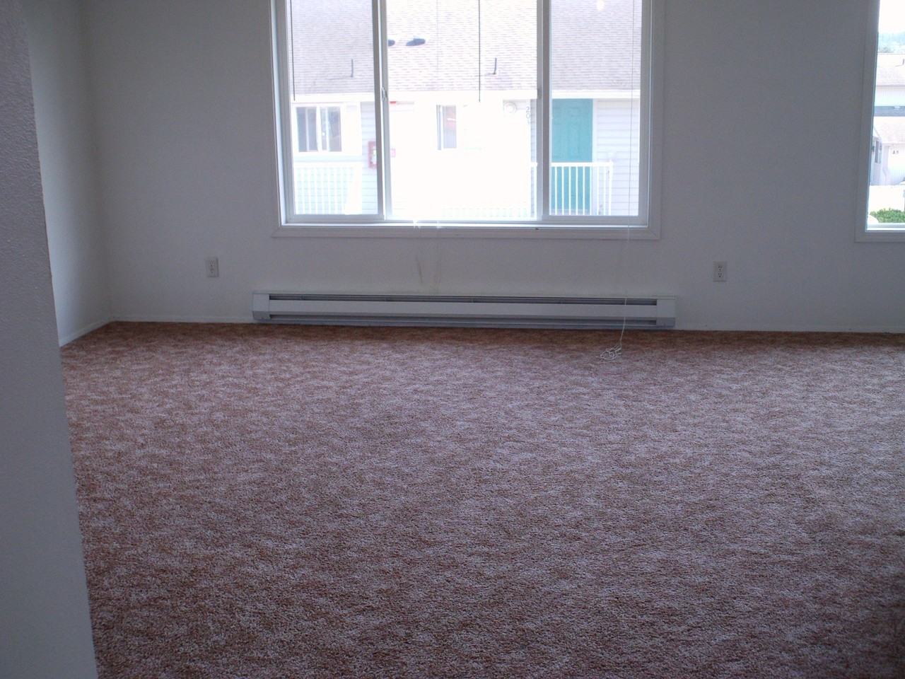 65 W. Whidbey Avenue - Photo 2 of 21