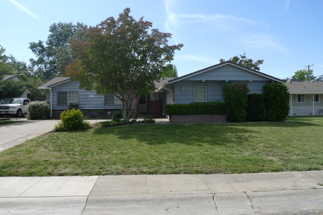 6361 Rushmore Dr - Photo 2 of 6